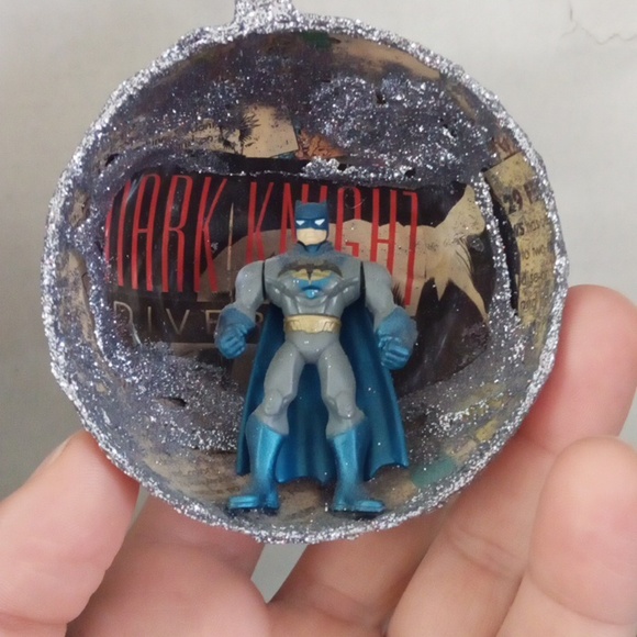 Handmade ornament - Picture 1 of 2